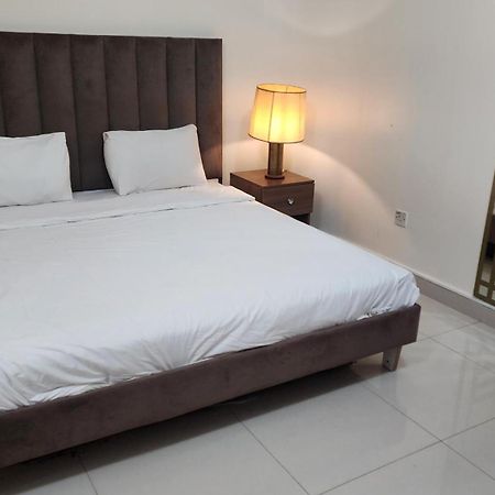 Qurum Beach Hotel Mascate Esterno foto