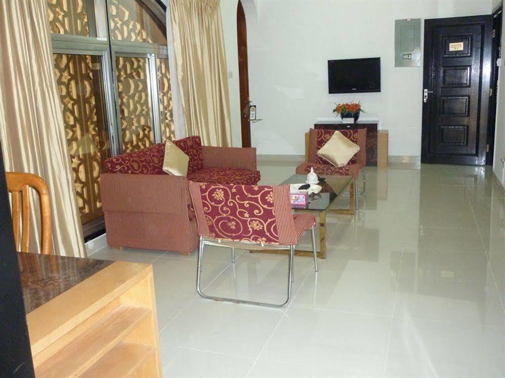 Qurum Beach Hotel Mascate Esterno foto