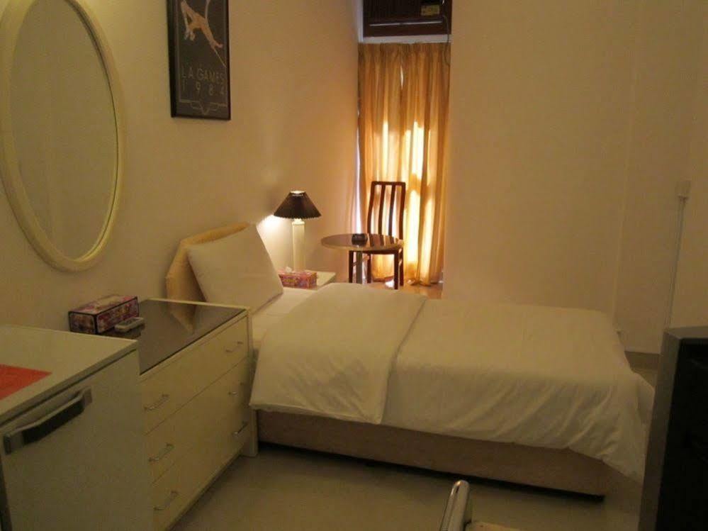 Qurum Beach Hotel Mascate Esterno foto