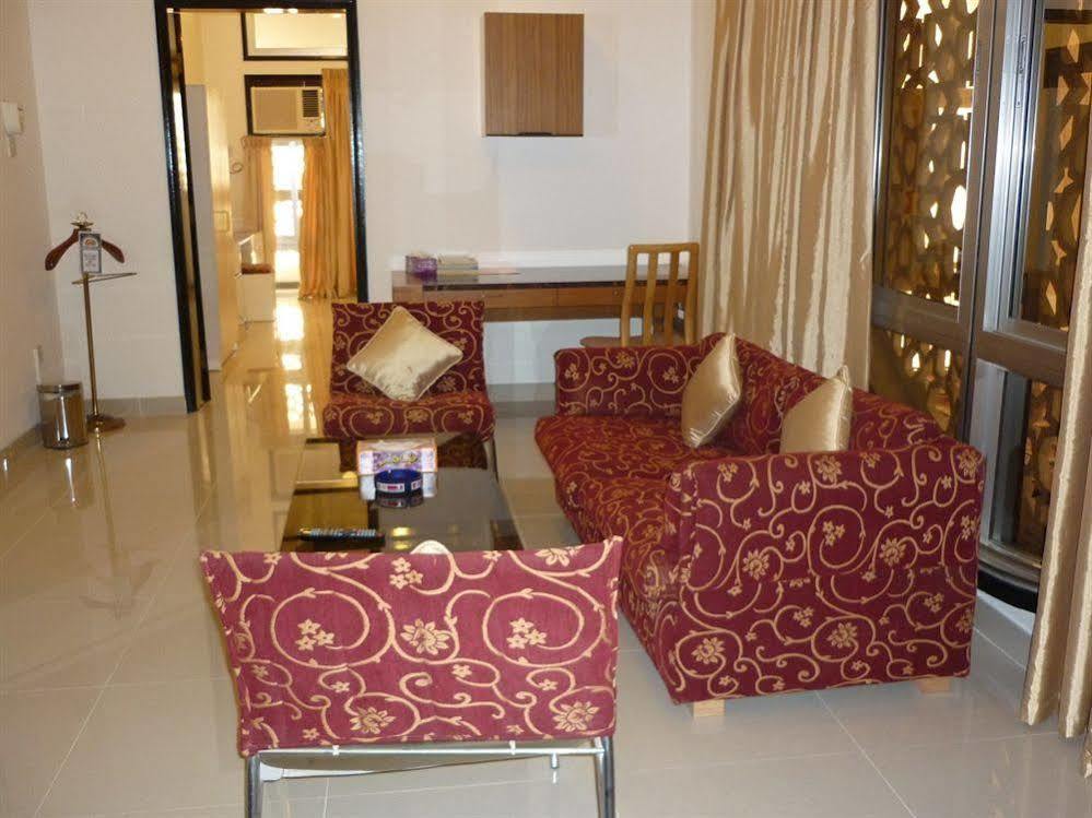 Qurum Beach Hotel Mascate Esterno foto