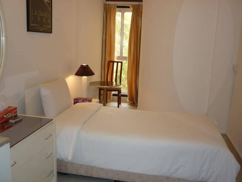 Qurum Beach Hotel Mascate Esterno foto